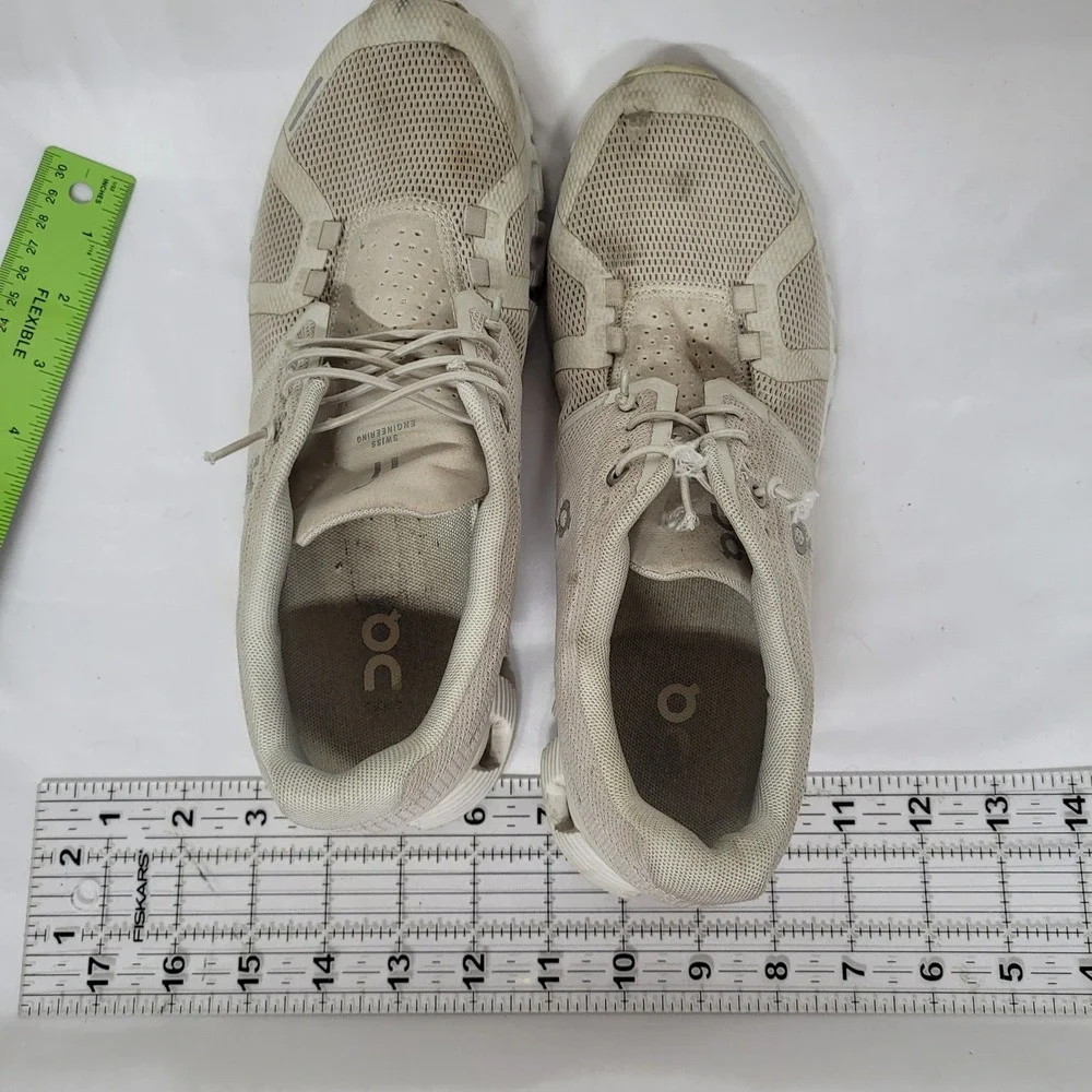On Cloud 5‎ Running Shoes Sand Beige Womens 8.5 Low Top Sneakers 59.98773